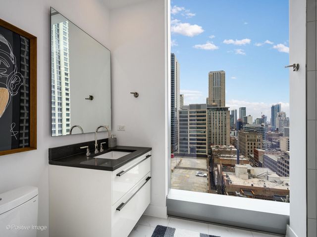 403 N Wabash Avenue 15A, Chicago, IL 60611