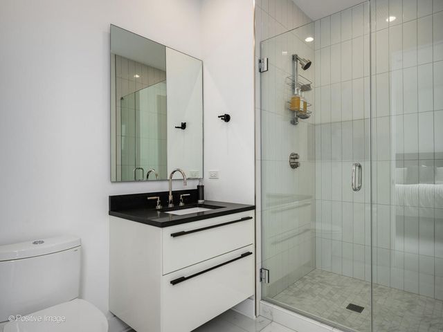 403 N Wabash Avenue 15A, Chicago, IL 60611