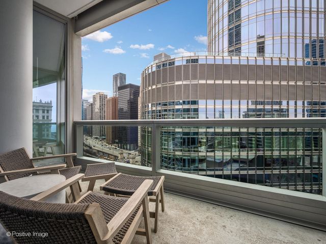 403 N Wabash Avenue 15A, Chicago, IL 60611