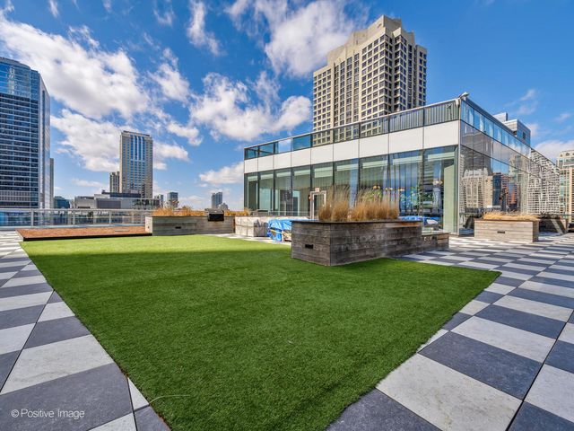 403 N Wabash Avenue 15A, Chicago, IL 60611