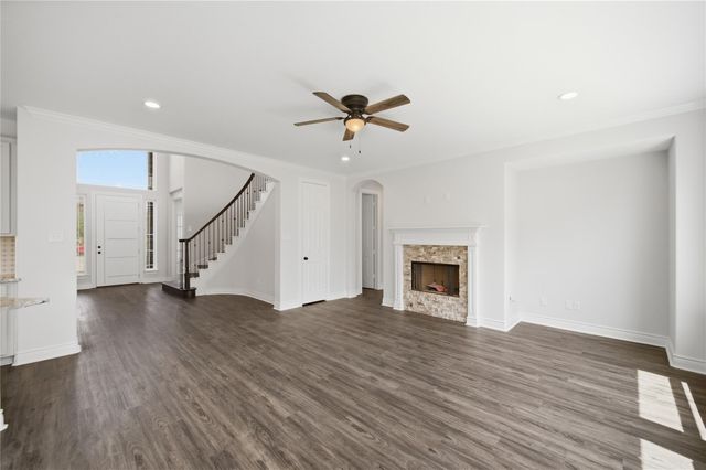 1015 Fairway Drive, La Porte, TX 77571