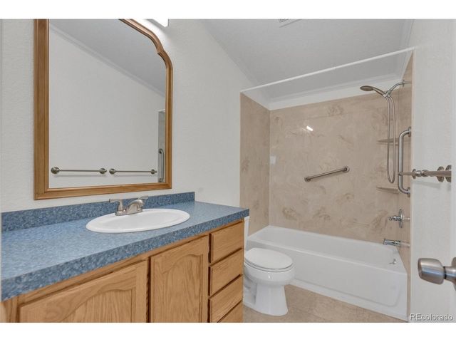 300 Shasta Ct, Kiowa, CO 80117