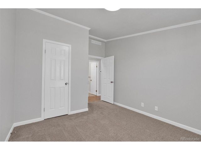 300 Shasta Ct, Kiowa, CO 80117