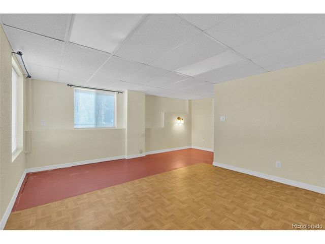 300 Shasta Ct, Kiowa, CO 80117