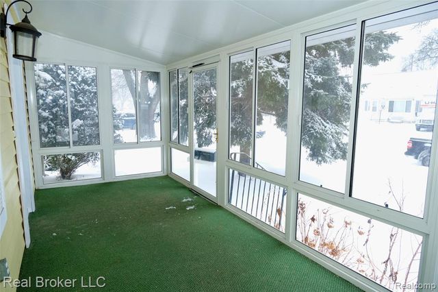 2141 Mahan Street, Ferndale, MI 48220