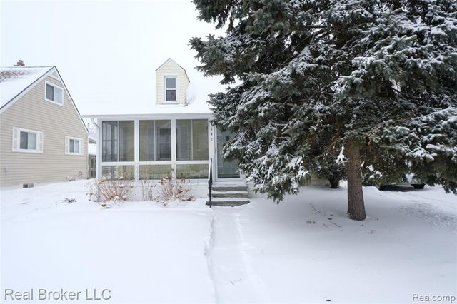 2141 Mahan Street, Ferndale, MI 48220