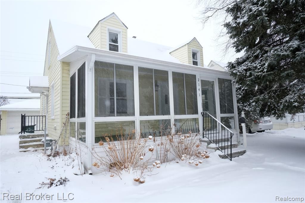 2141 Mahan Street, Ferndale, MI 48220