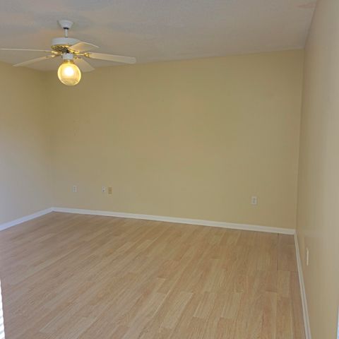 308 NW Victoria Avenue, Fort Walton Beach, FL 32548