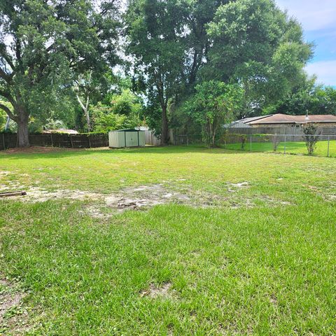 308 NW Victoria Avenue, Fort Walton Beach, FL 32548