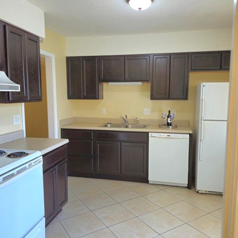 308 NW Victoria Avenue, Fort Walton Beach, FL 32548