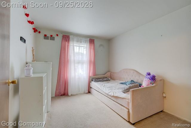 36058 Barkley Street, Livonia, MI 48154