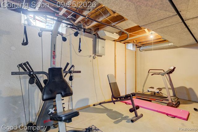 36058 Barkley Street, Livonia, MI 48154