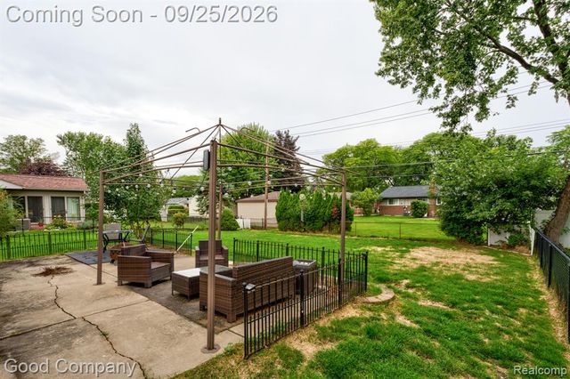 36058 Barkley Street, Livonia, MI 48154