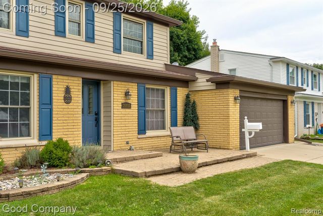 36058 Barkley Street, Livonia, MI 48154