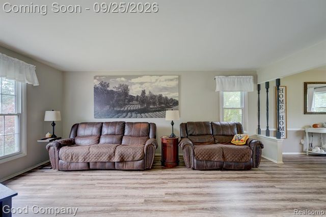 36058 Barkley Street, Livonia, MI 48154