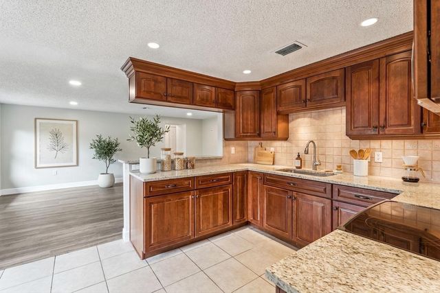 1221 LAKE DOWNEY DRIVE, Orlando, FL 32825