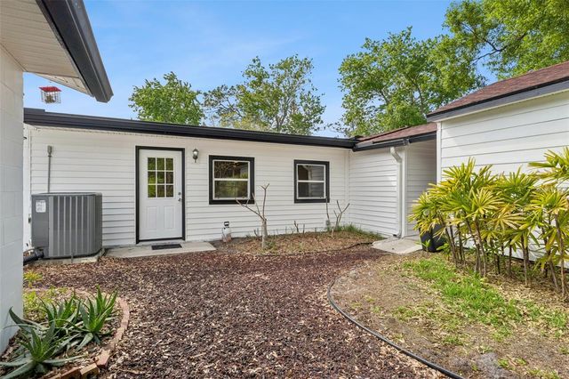 1221 LAKE DOWNEY DRIVE, Orlando, FL 32825