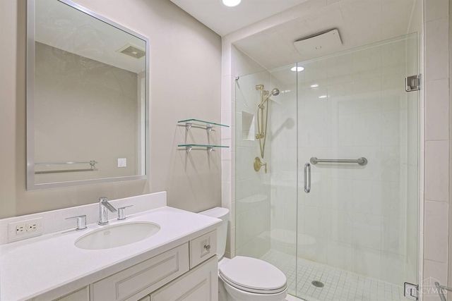 3486 Forestoak Court, Cincinnati, OH 45208