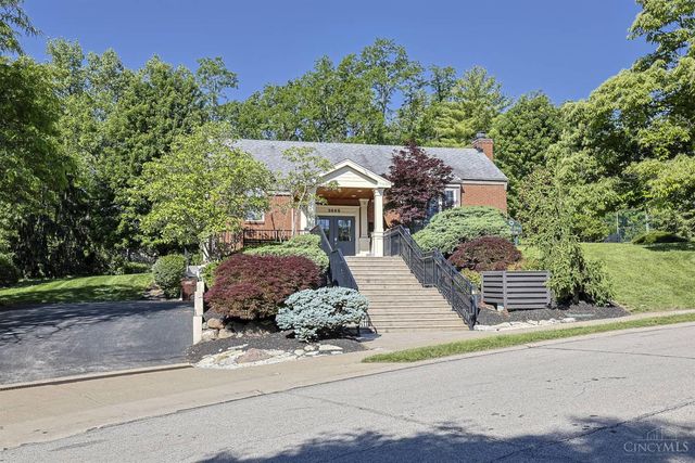 3486 Forestoak Court, Cincinnati, OH 45208
