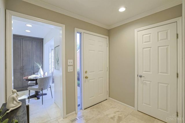3486 Forestoak Court, Cincinnati, OH 45208