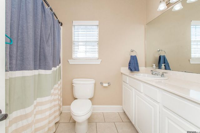 1005 Woodview Dr, Stephensville, LA 70380