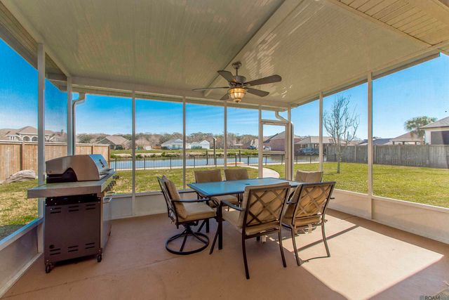 1005 Woodview Dr, Stephensville, LA 70380