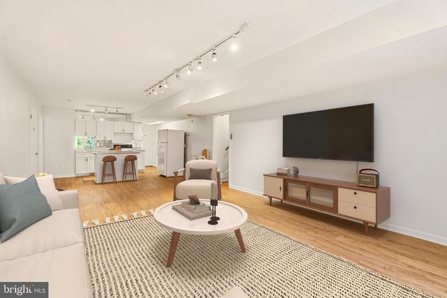 2 RIDERWOOD STA, Towson, MD 21204