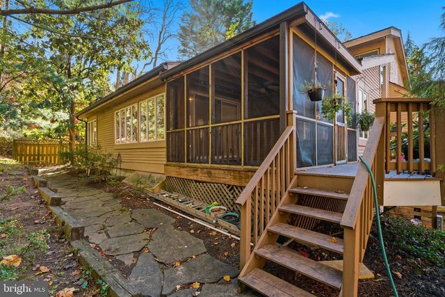 2 RIDERWOOD STA, Towson, MD 21204