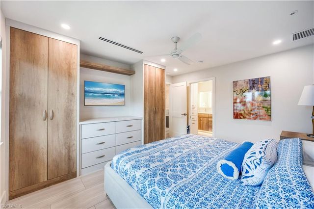 1021 3rd ST S 310, Naples, FL 34102