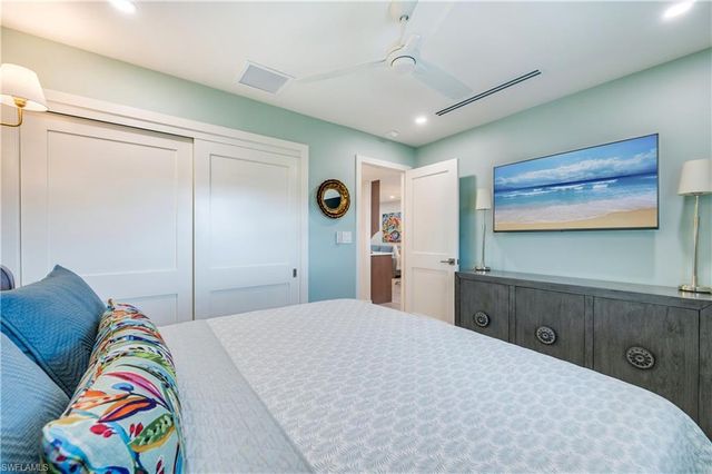 1021 3rd ST S 310, Naples, FL 34102