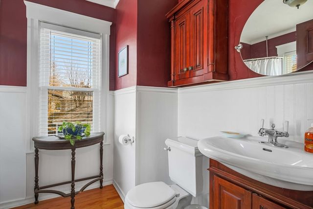 1 Ashmore Road, Worcester, MA 01602