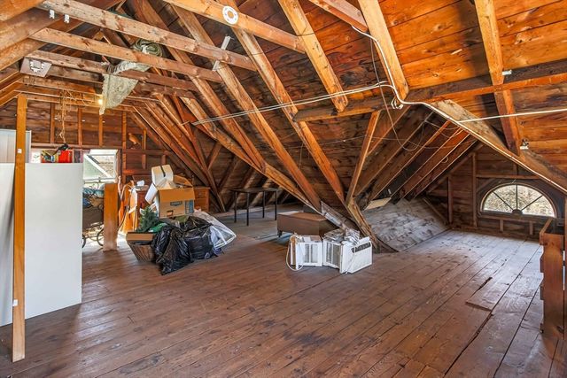 1 Ashmore Road, Worcester, MA 01602