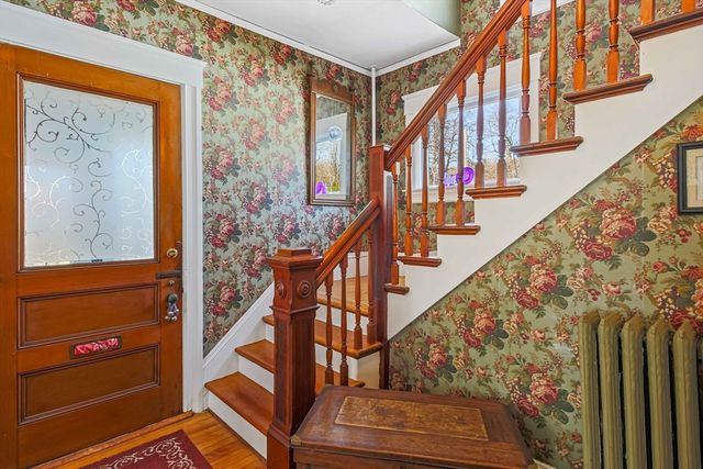 1 Ashmore Road, Worcester, MA 01602