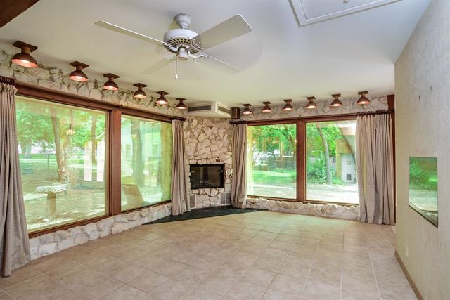 321 W Knipe Avenue, Perkins, OK 74059