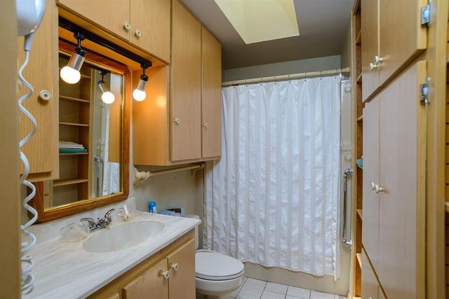321 W Knipe Avenue, Perkins, OK 74059