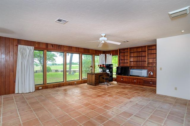 321 W Knipe Avenue, Perkins, OK 74059