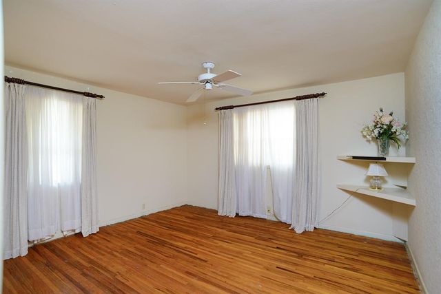321 W Knipe Avenue, Perkins, OK 74059