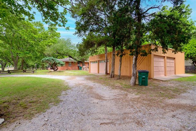 321 W Knipe Avenue, Perkins, OK 74059