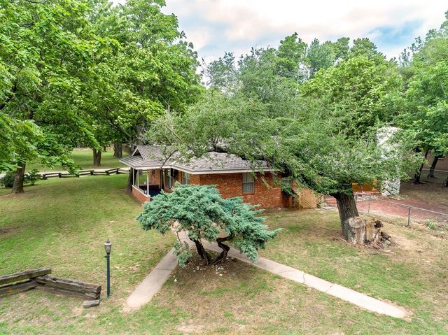 321 W Knipe Avenue, Perkins, OK 74059