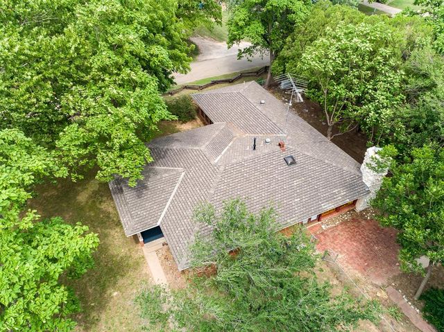 321 W Knipe Avenue, Perkins, OK 74059