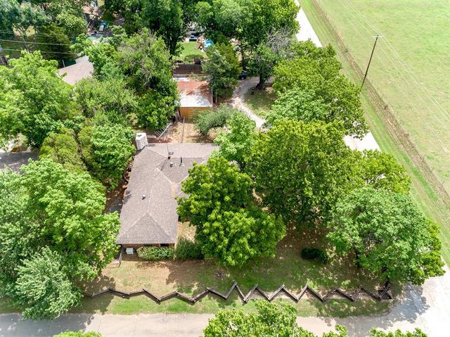 321 W Knipe Avenue, Perkins, OK 74059