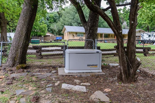 321 W Knipe Avenue, Perkins, OK 74059
