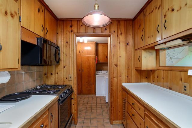 321 W Knipe Avenue, Perkins, OK 74059