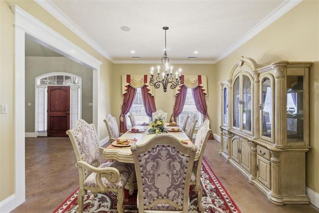 4817 Riverview Lane, Lake Charles, LA 70605