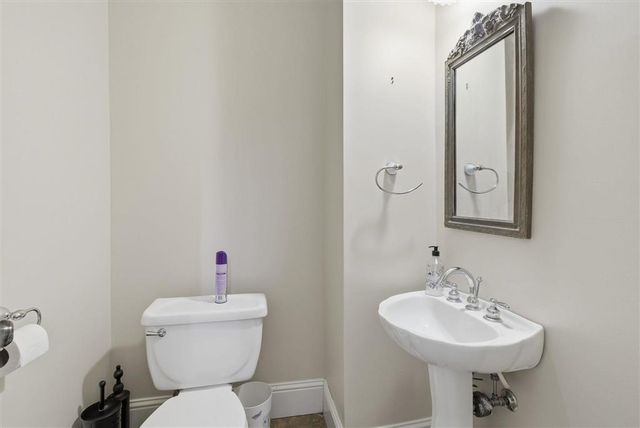 4817 Riverview Lane, Lake Charles, LA 70605