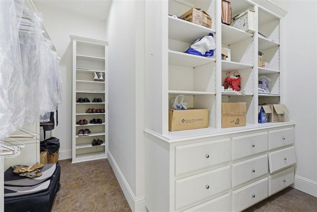 4817 Riverview Lane, Lake Charles, LA 70605