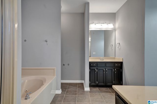 420 NEWBERRY DRIVE, Pleasant Grove, AL 35127