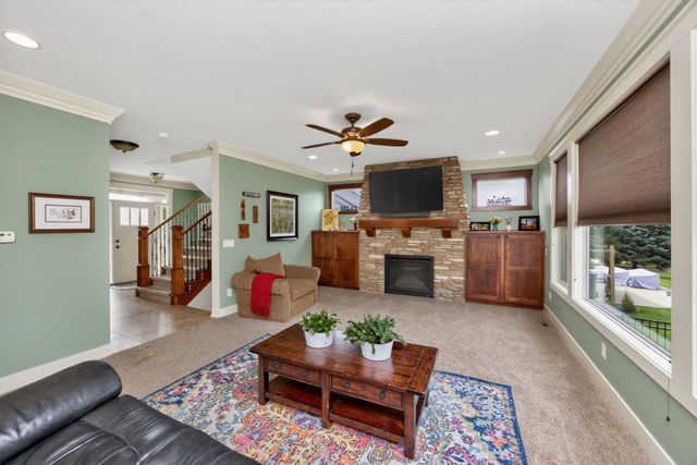 4408 163rd Street, Urbandale, IA 50323