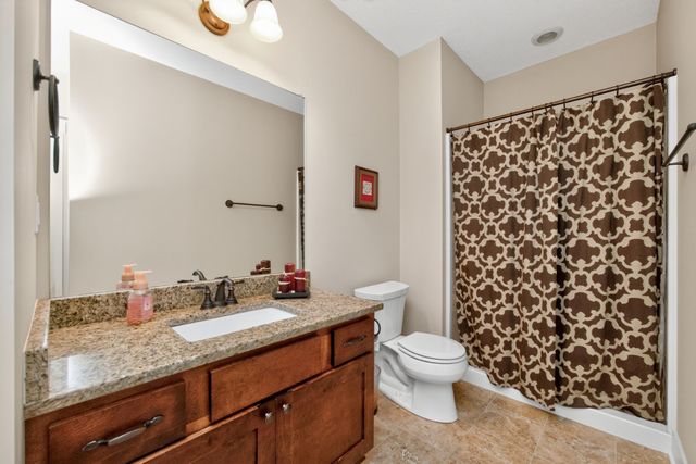 4408 163rd Street, Urbandale, IA 50323