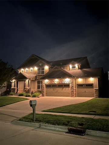 4408 163rd Street, Urbandale, IA 50323